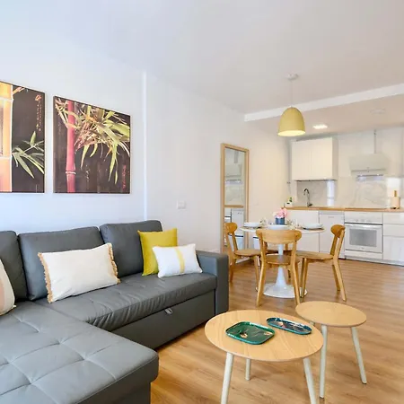 Brand New Spacious Duplex 100m From The